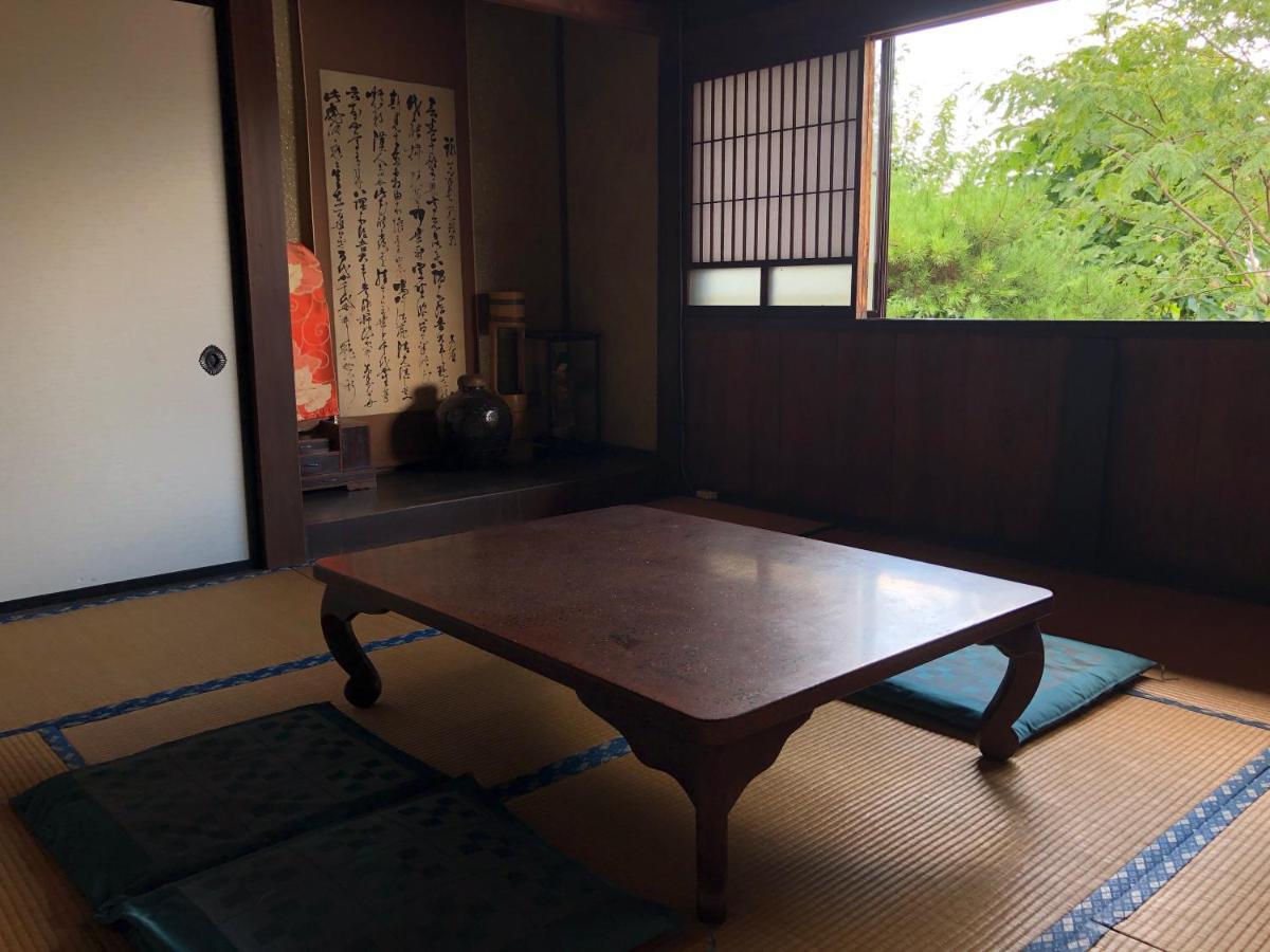 Oshi-kikuya Mt-fuji Historic *
